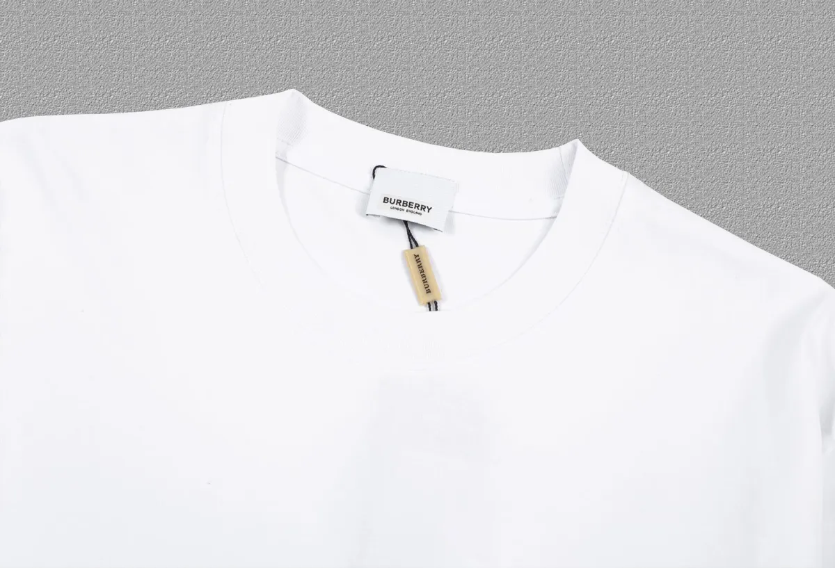 P80✨🔥 [Burberry] 2026FW short-sleeved T-shirt BBR letter LOGO printing Premium 26s double yarn 300g fabric Heavy fabric Customized frame rib same cylinder dyeing Complete three labels Men and women Same Style Color: Black White Blue Size: S M L XL 2XL